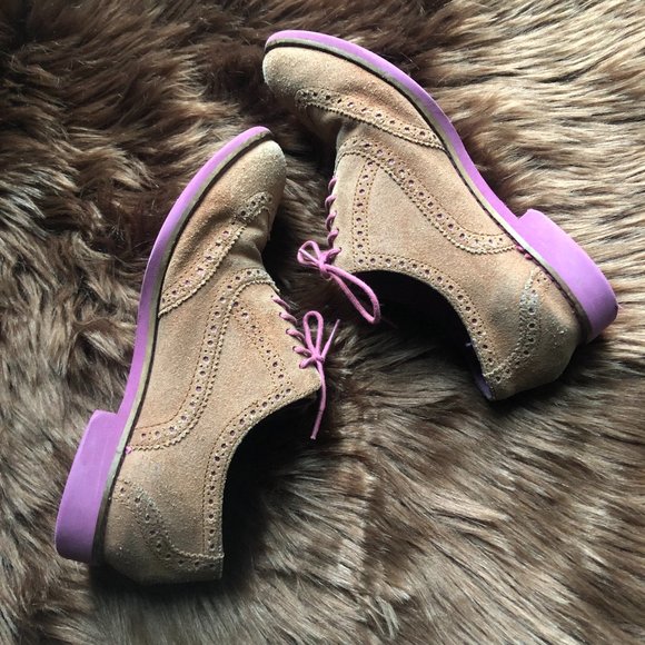 Cole Haan "Alisa" Suede Oxford Wingtips - Picture 3 of 10